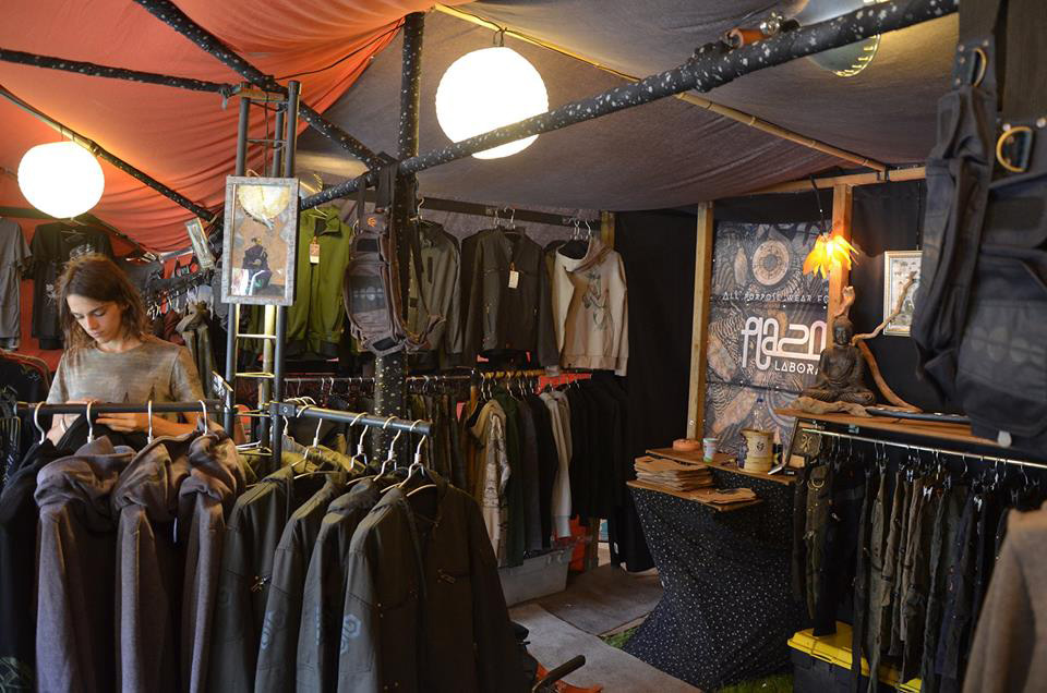 Практичная дизайнерская одежда