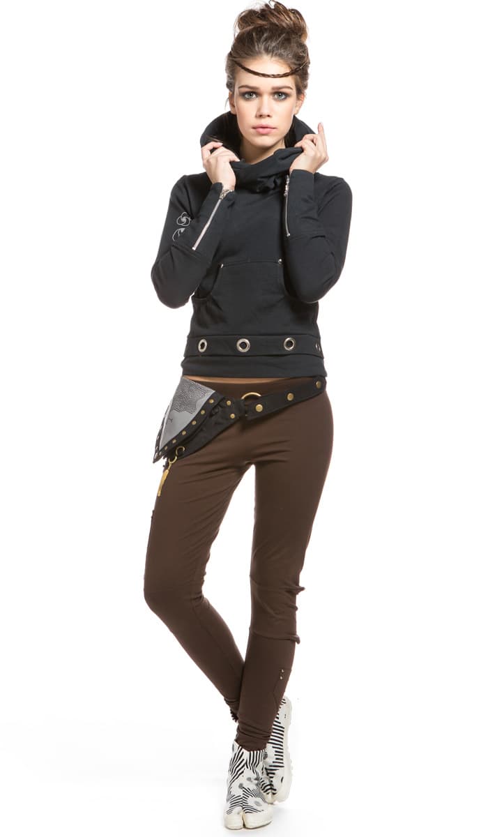 Женская толстовка черного цвета