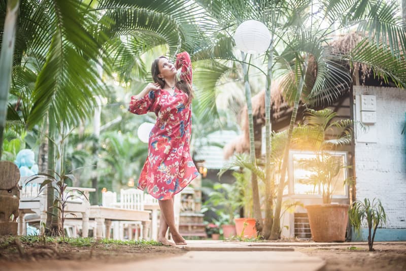 Платье миди с цветами