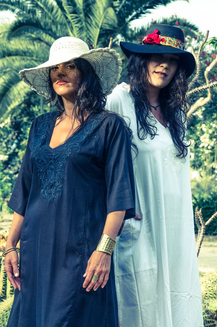 Этническое синее платье