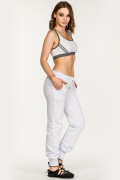 Белые спортивные штаны Якобея