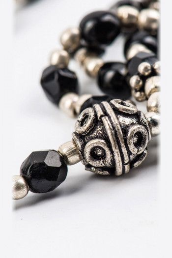 Черные массивные бусы Мритюнджая