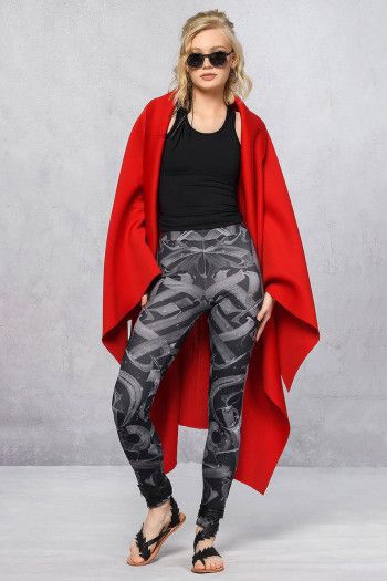 Майка черная птица