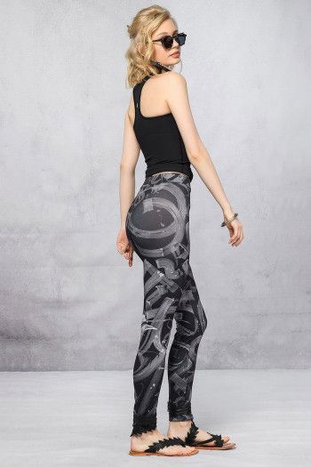 Майка черная птица