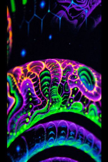 Космическое шаманское флюороискусство «MATRIX ARCHETYPE»