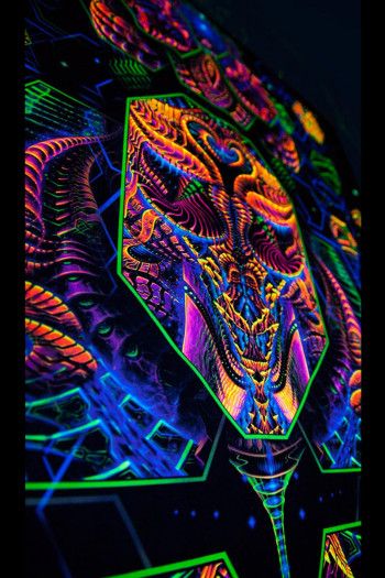 Флуоресцентный фрактальный баннер «DIMENSION-MATRIX»