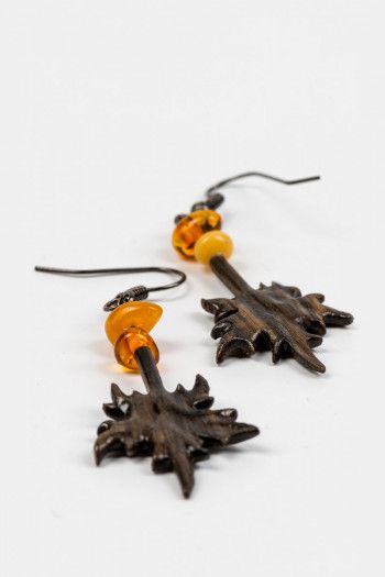 Бинди Макчиал