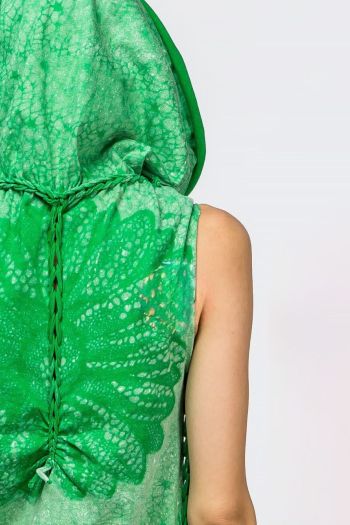 Платье с капюшоном Тара