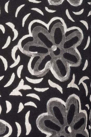 Кофта с цветами «Адонара»