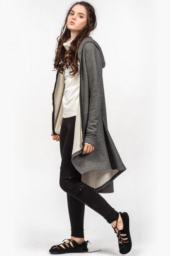 Теплая женская накидка Атавика