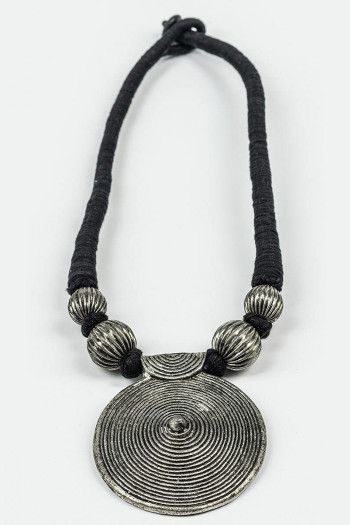 Массивное плетеное колье Джадол