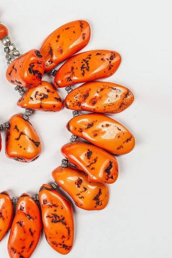 Оранжевые бусы Деванхалли