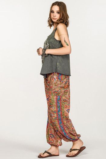 Прямые штаны Кумуда