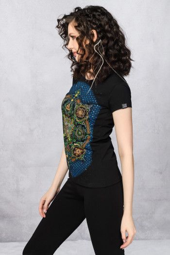 Женская футболка «Universal Mandala»