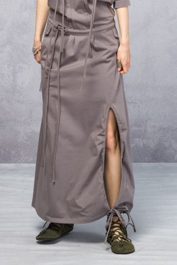 Серое платье Монтесума