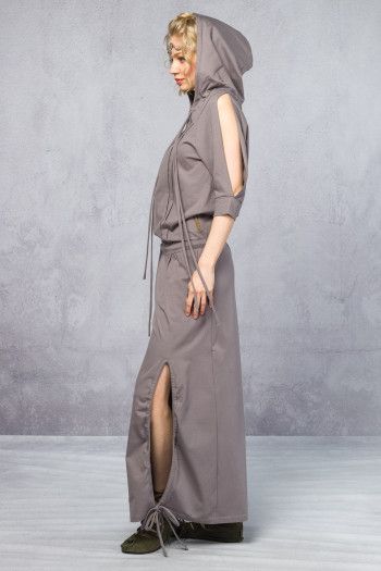 Серое платье Монтесума