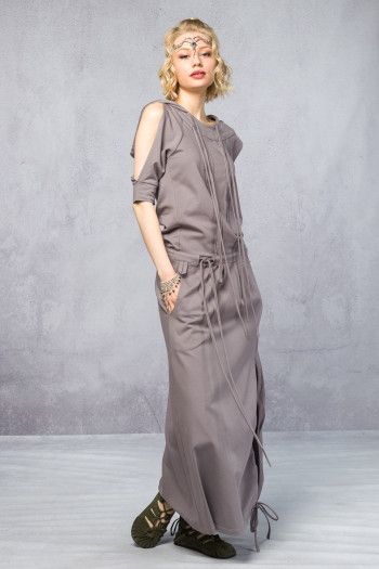 Серое платье Монтесума