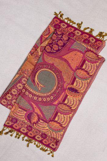 Шарф с восточными узорами Кушинагар
