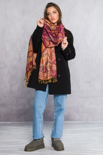 Шарф с восточными узорами Кушинагар