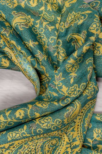 Весенний шарф Бхимтал