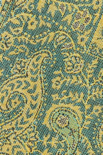 Весенний шарф Бхимтал