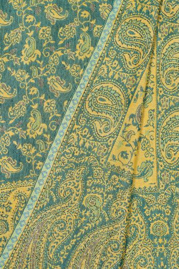 Весенний шарф Бхимтал