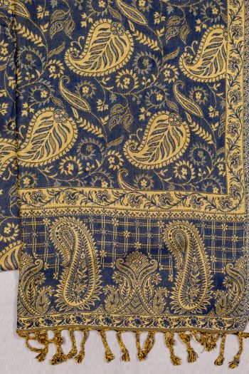 Демисезонный тонкий шарф Чалса