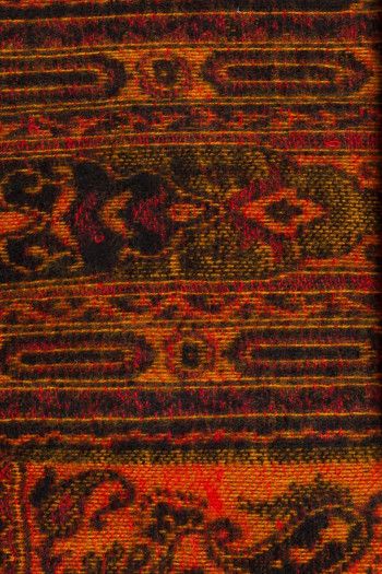 Теплый палантин с бахромой Сурат