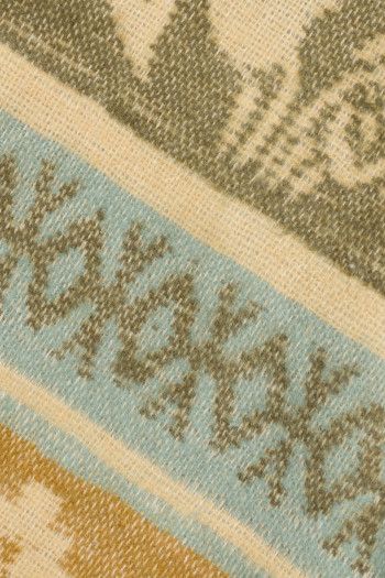 Плед Майавада