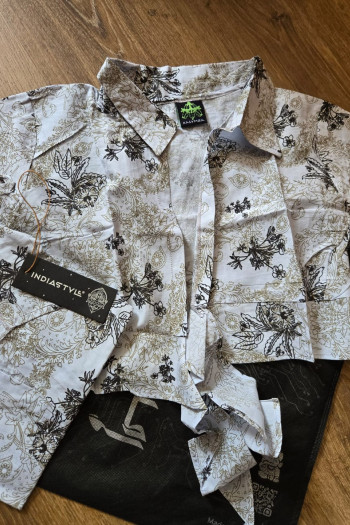 Топик летний с цветами Агир