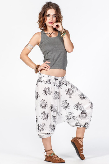 Серая женская майка Мокрый асфальт