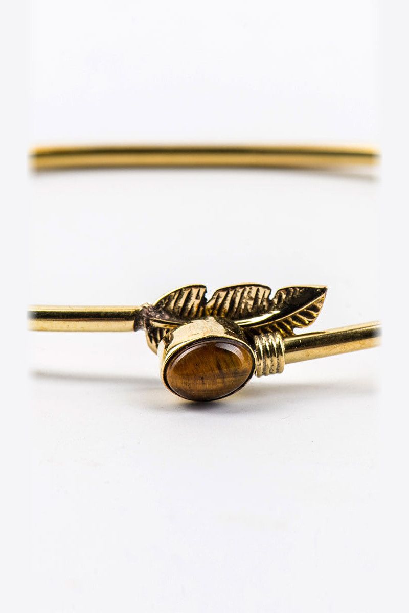 Браслет с камнем Дубовая ветка