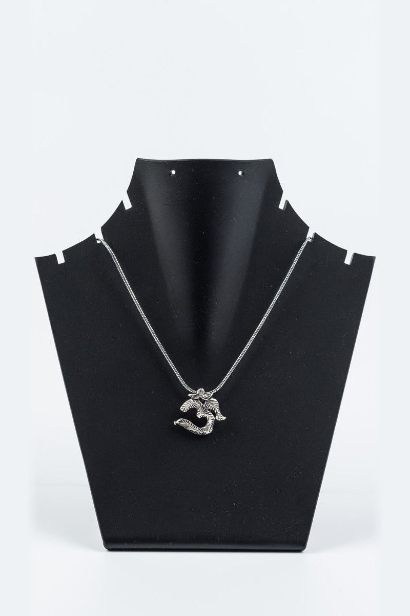 Кулон на шею Ом