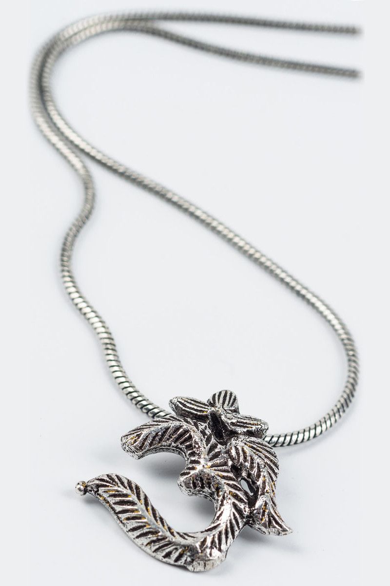 Кулон на шею Ом