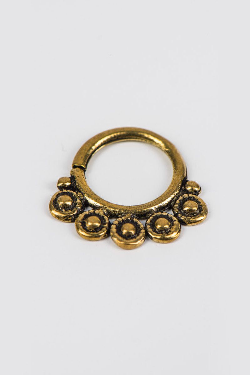 Кольцо в нос Тэкко