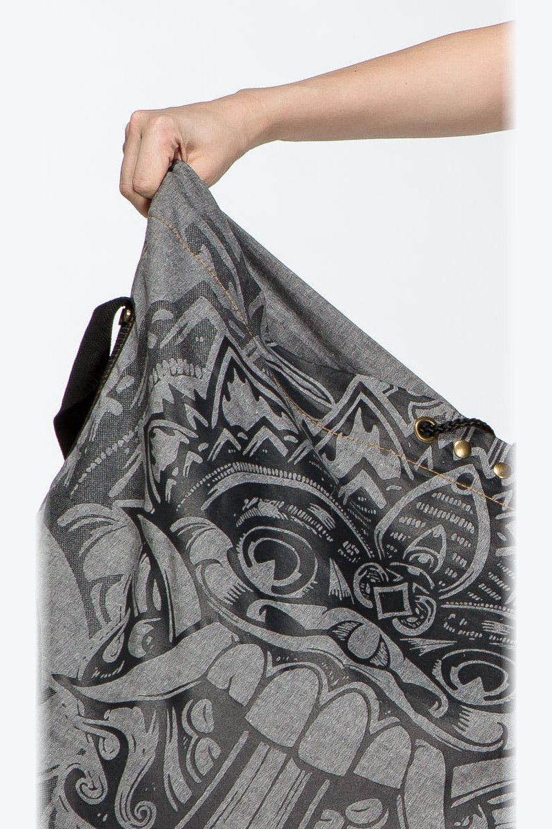 Спортивная сумка Рангда