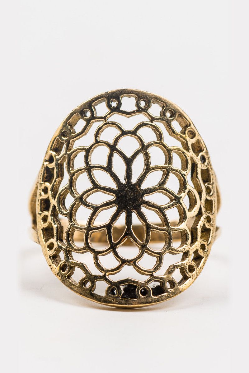 Кольцо Большой лотос