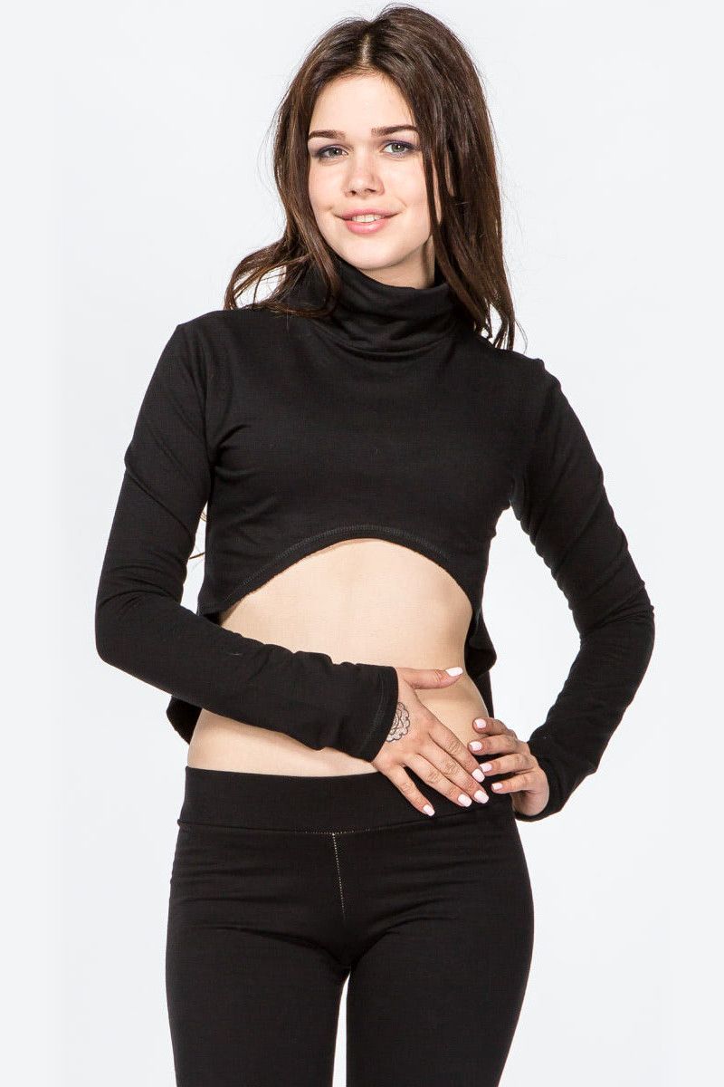 Короткая водолазка