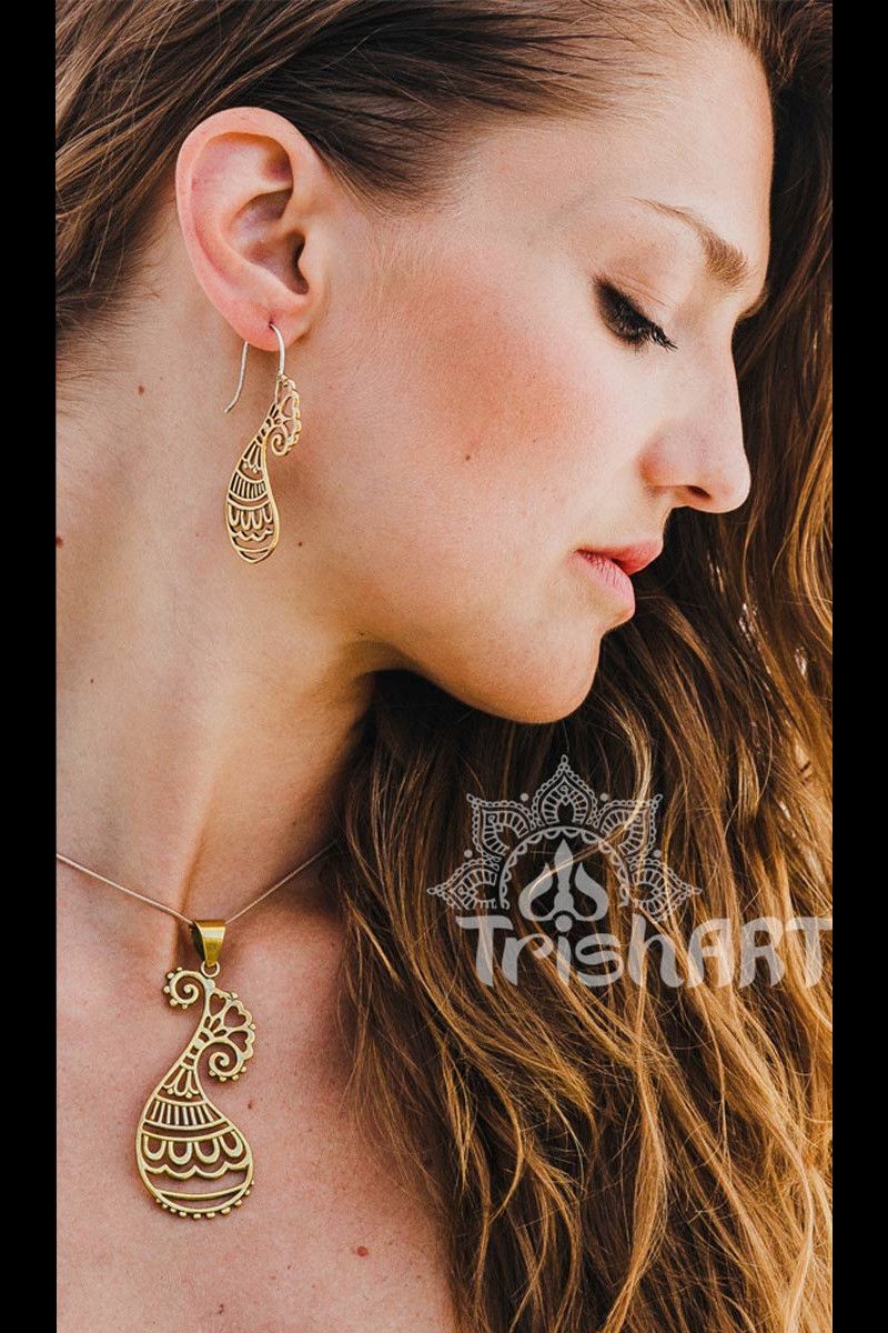 Серьги латунные Молодые ростки