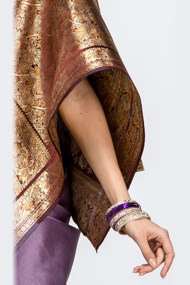 Сари лиловое Аравинда