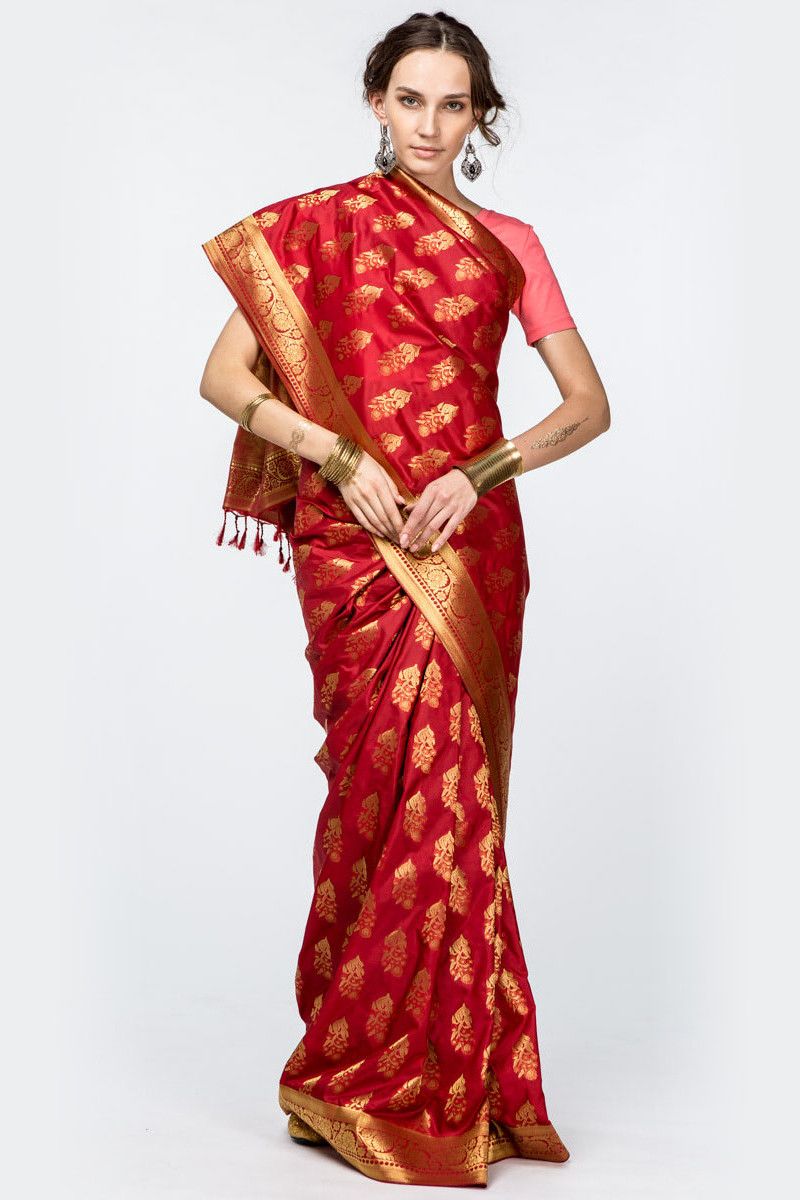 Красное сари Пинака