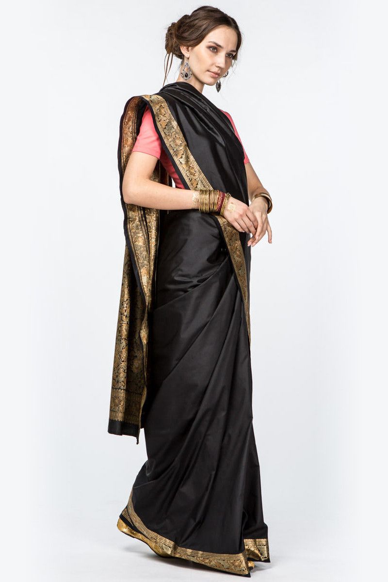 Сари черное Медхаса