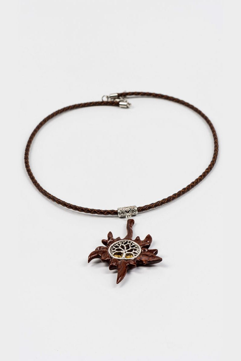 Авторский кулон Клен