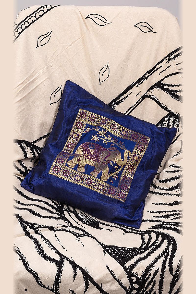 Наволочка со слоном «Пампа»