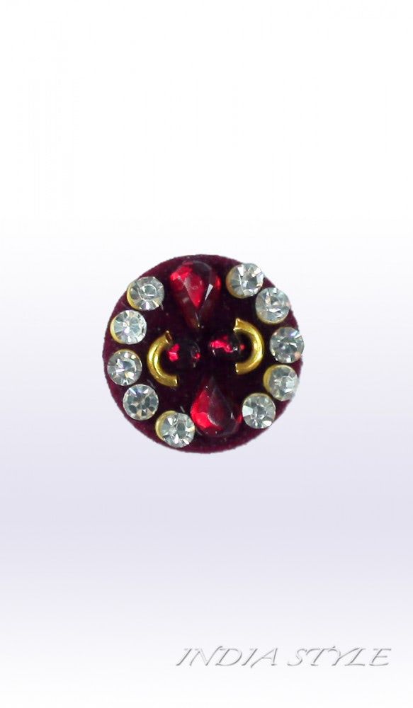 Бинди Каришма