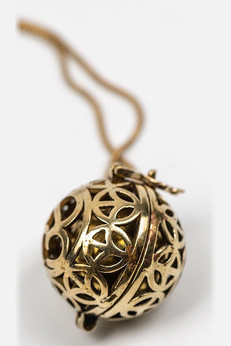 Подвеска колокольчик Плейона