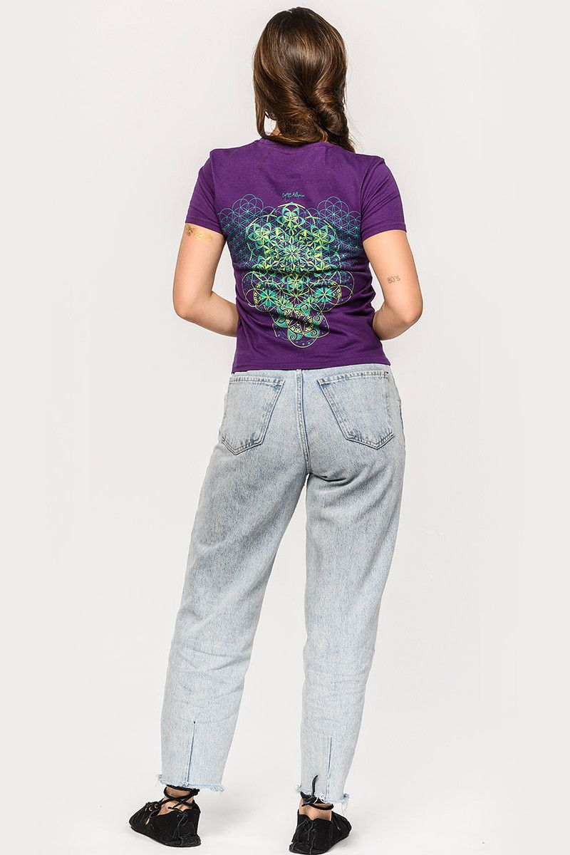 Женская футболка Плейона