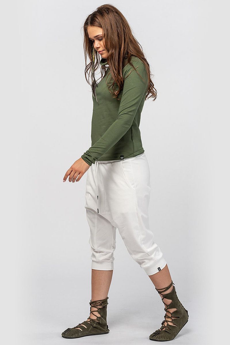 Белые галифе Альдулфин