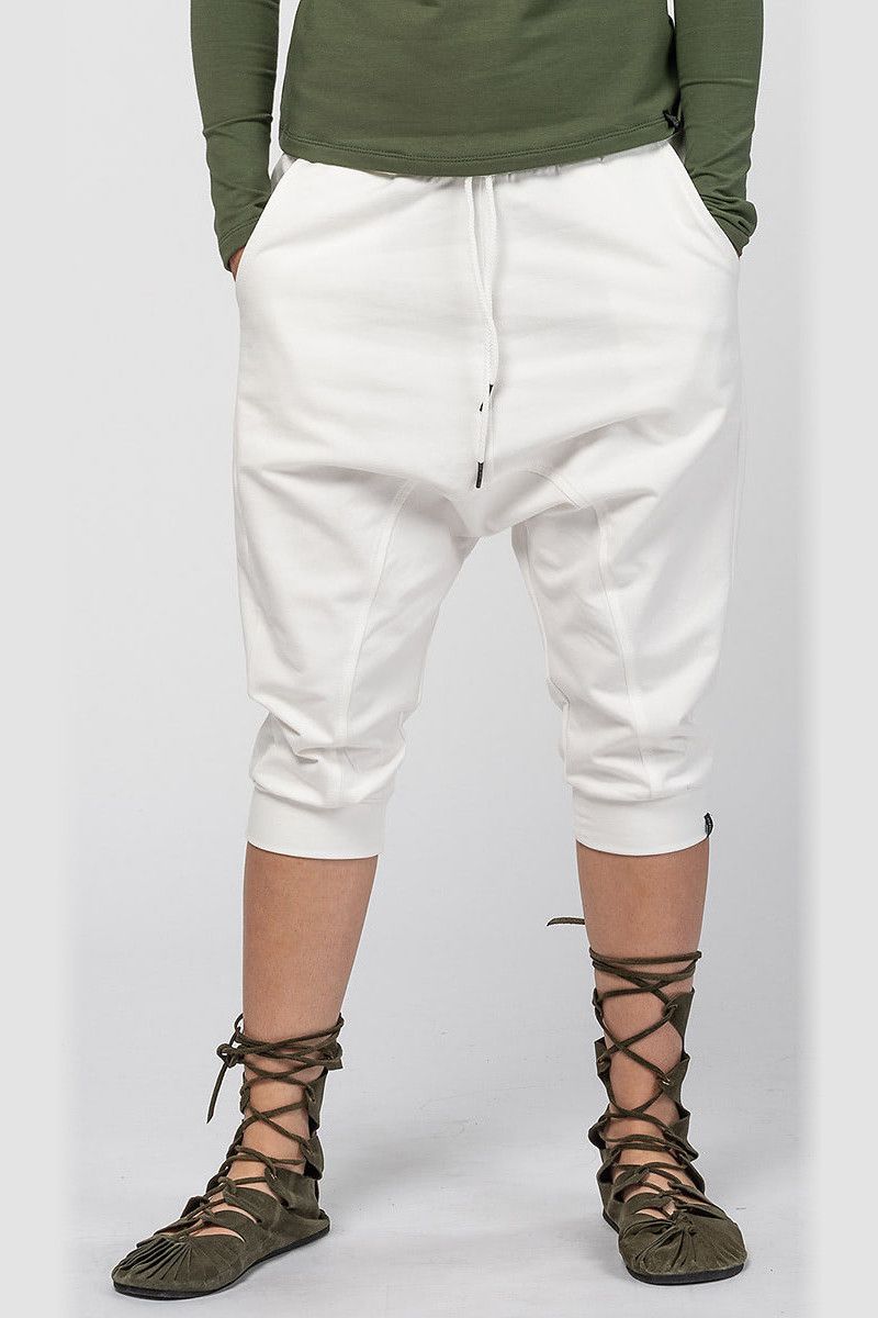 Белые галифе Альдулфин