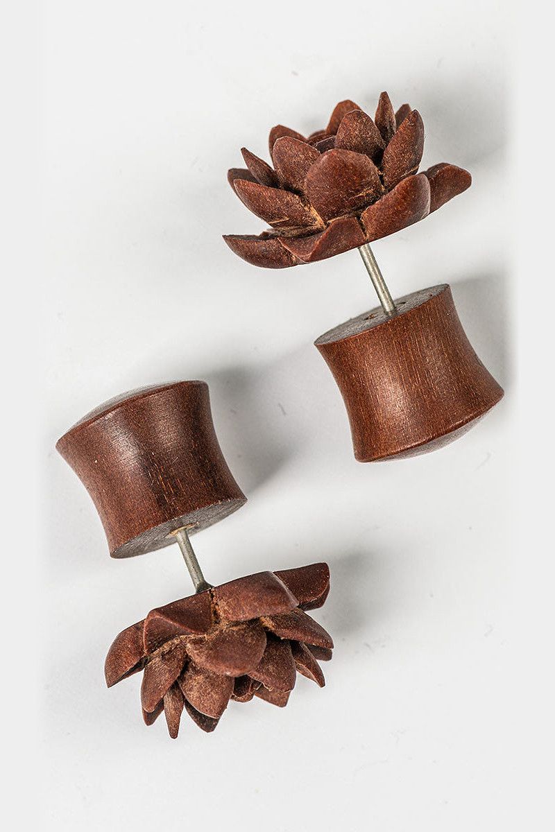 Деревянные серьги Лотосы